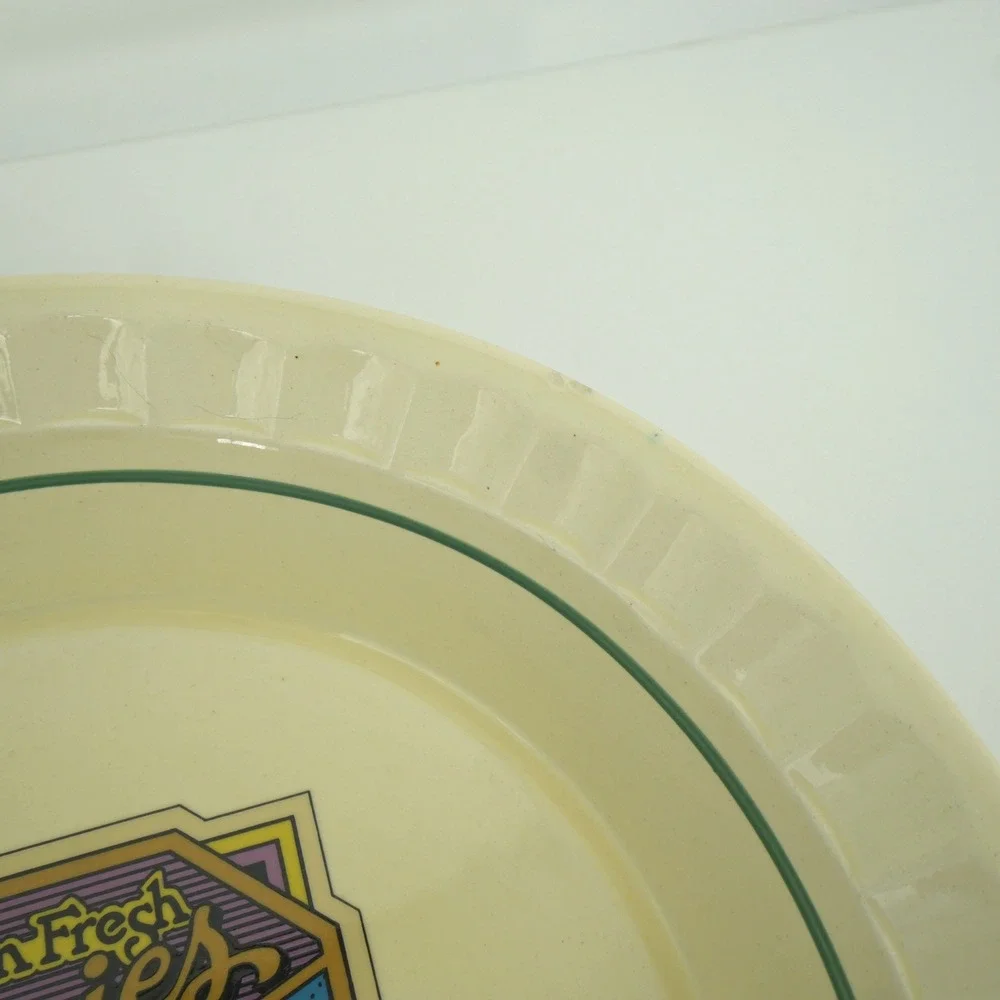 Treasure Craft Pie Dish 10.5in Cream Farm Fresh Berries Vintage‎ Pottery